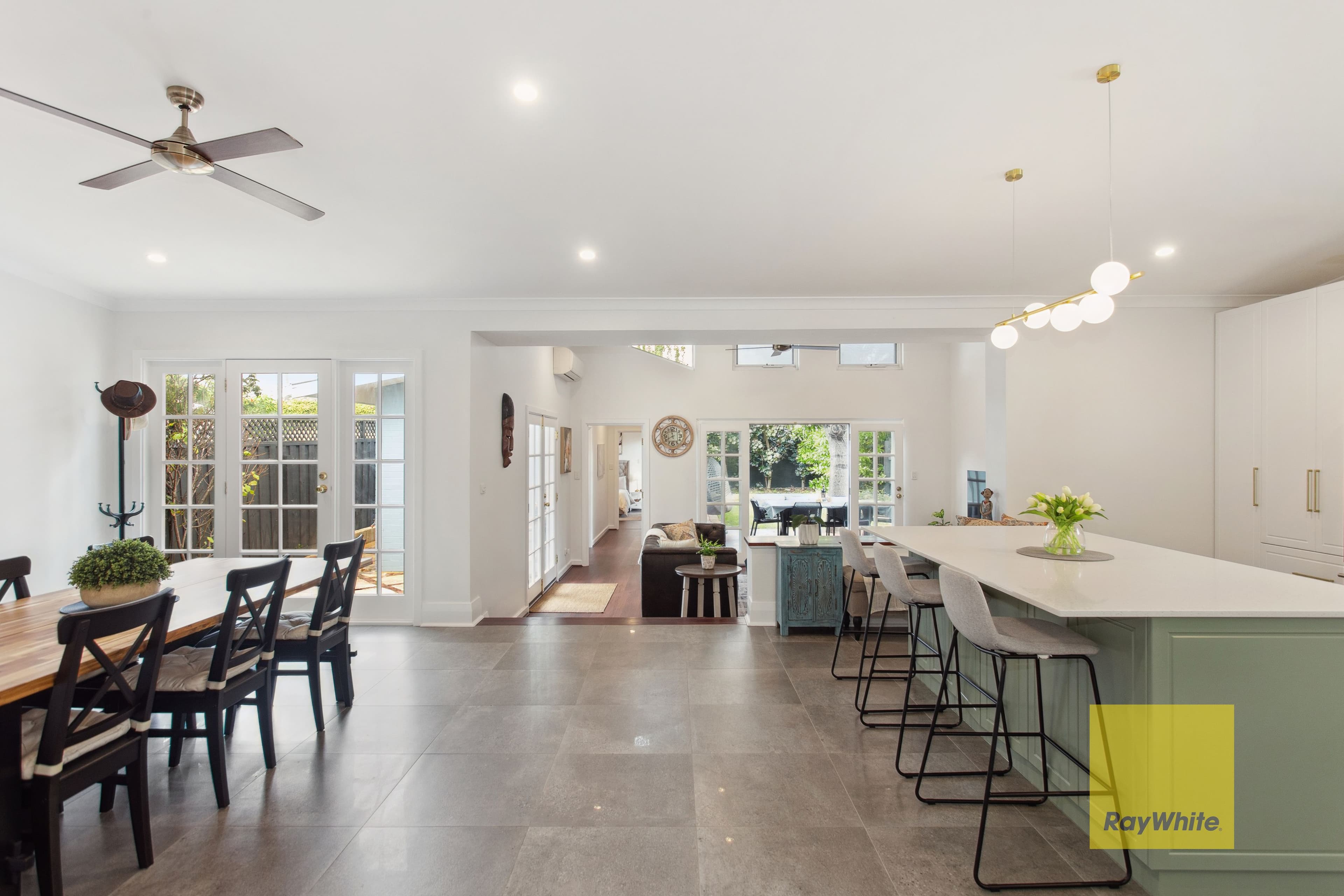 90 Glyde Street, Mosman Park WA 6012, Mosman Park - Thumbnail 8