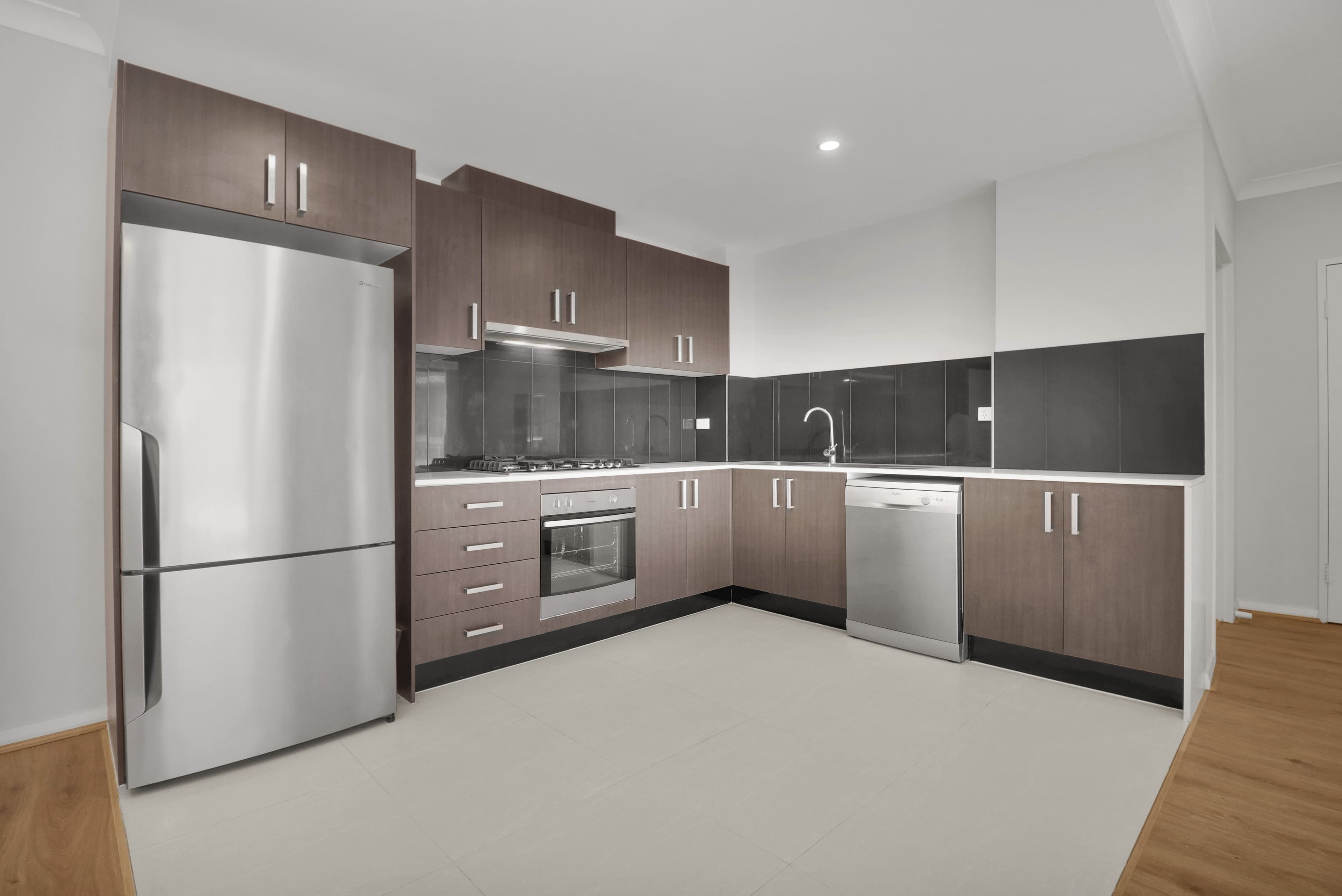 8D Myrtle Street, Prospect NSW 2148, Prospect - Thumbnail 3