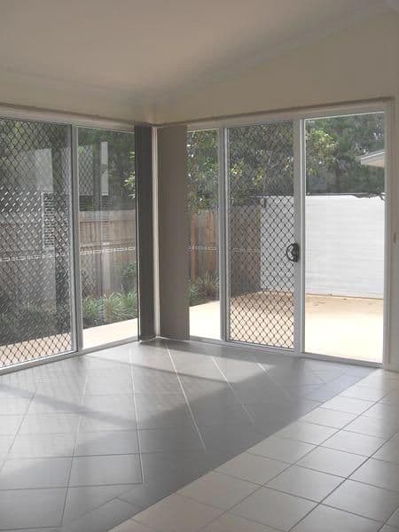 71 Elizabeth Street, Urangan QLD 4655, Urangan - Thumbnail 6
