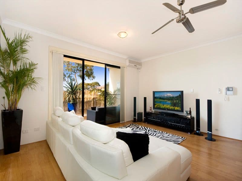 1-5  The Crescent, DEE WHY NSW 2099, Dee Why - Thumbnail 2