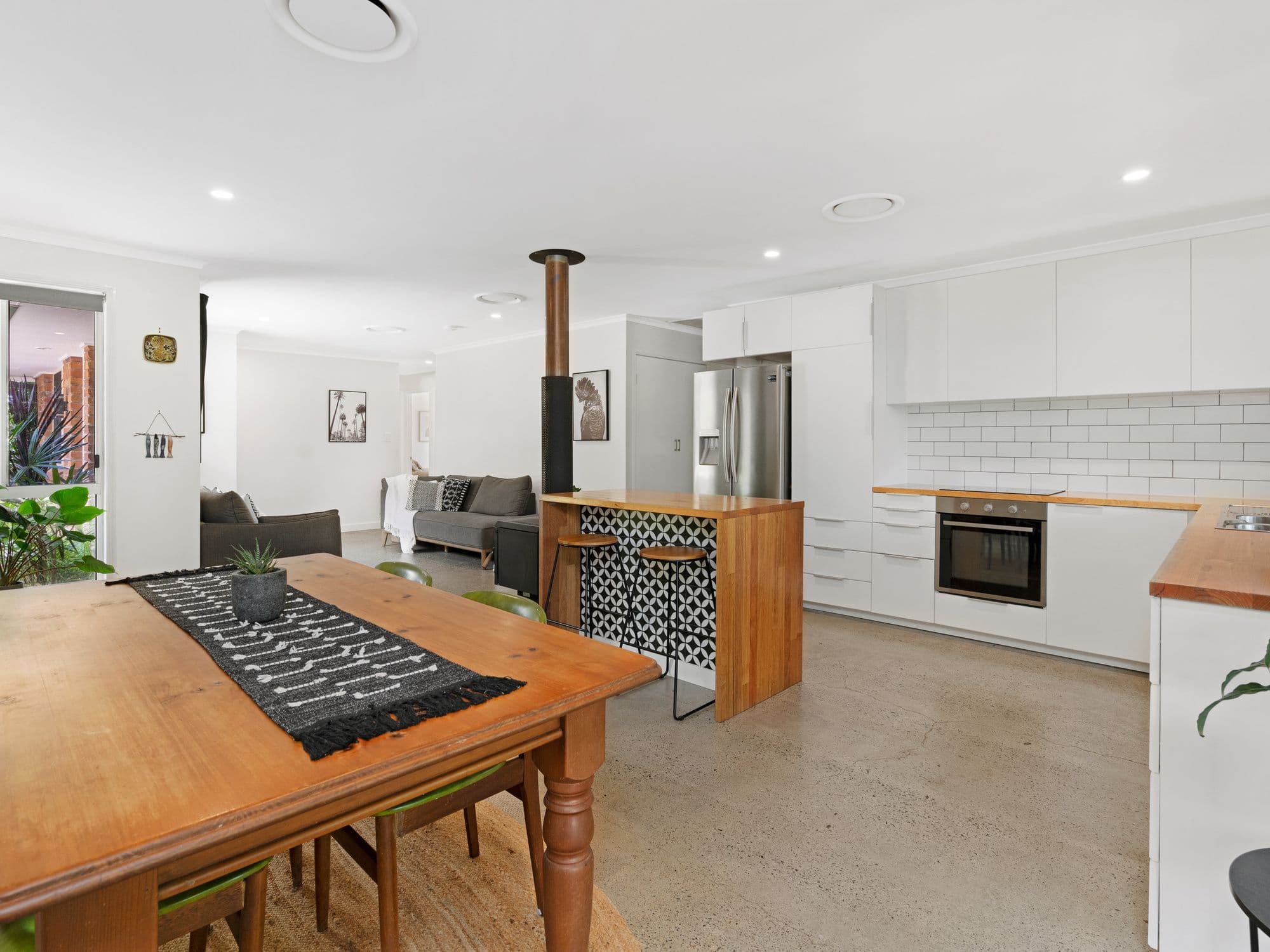 9 Swagman Court, Mudgeeraba QLD 4213, Mudgeeraba - Thumbnail 2