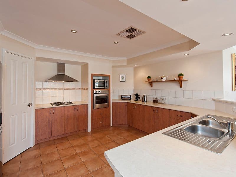 31 La Estrada Way, Port Kennedy WA 6172, Port Kennedy - Thumbnail 2