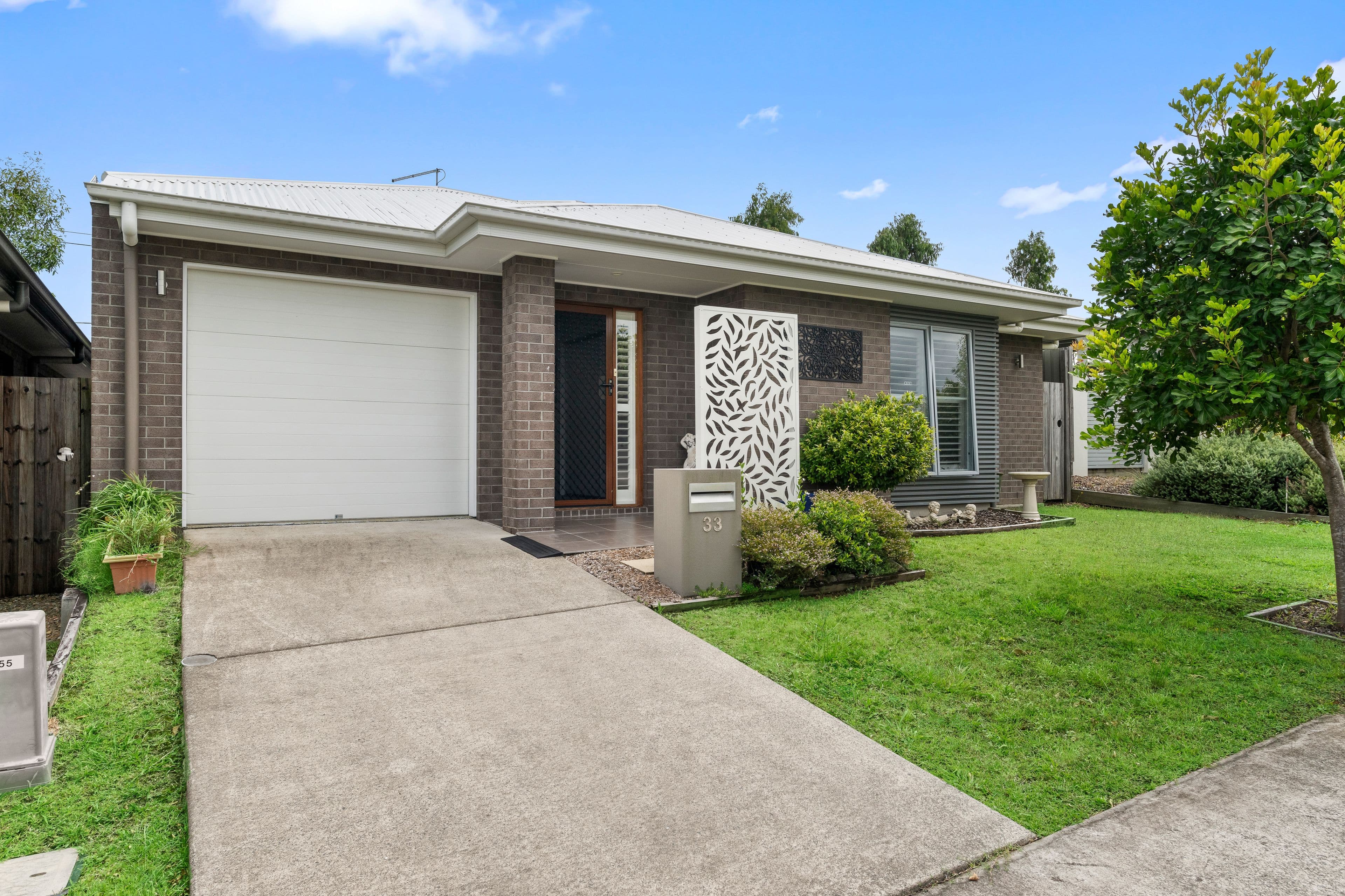 33 Millbrook Circuit, Beerwah QLD 4519, Beerwah - Thumbnail 2