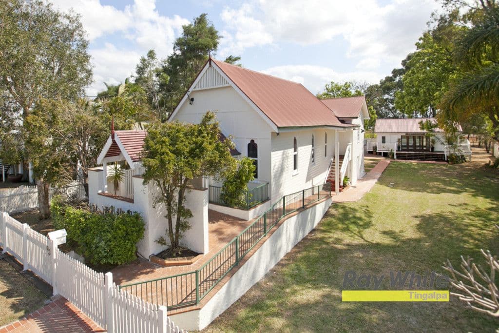 95 Kianawah Road, WYNNUM WEST QLD 4178, Wynnum West - Image 1