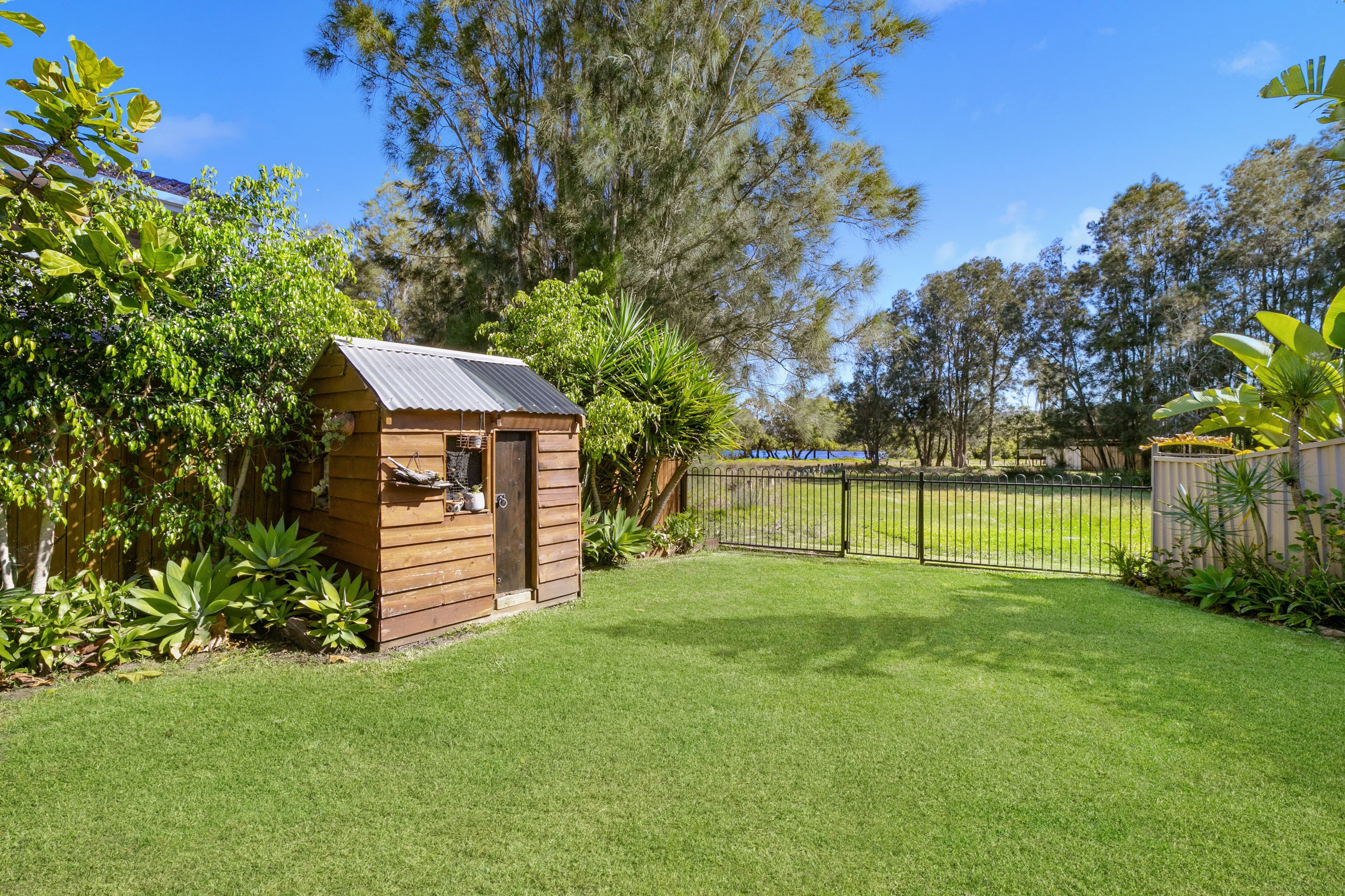 10 Arrunga Close, Davistown NSW 2251, Davistown - Thumbnail 2