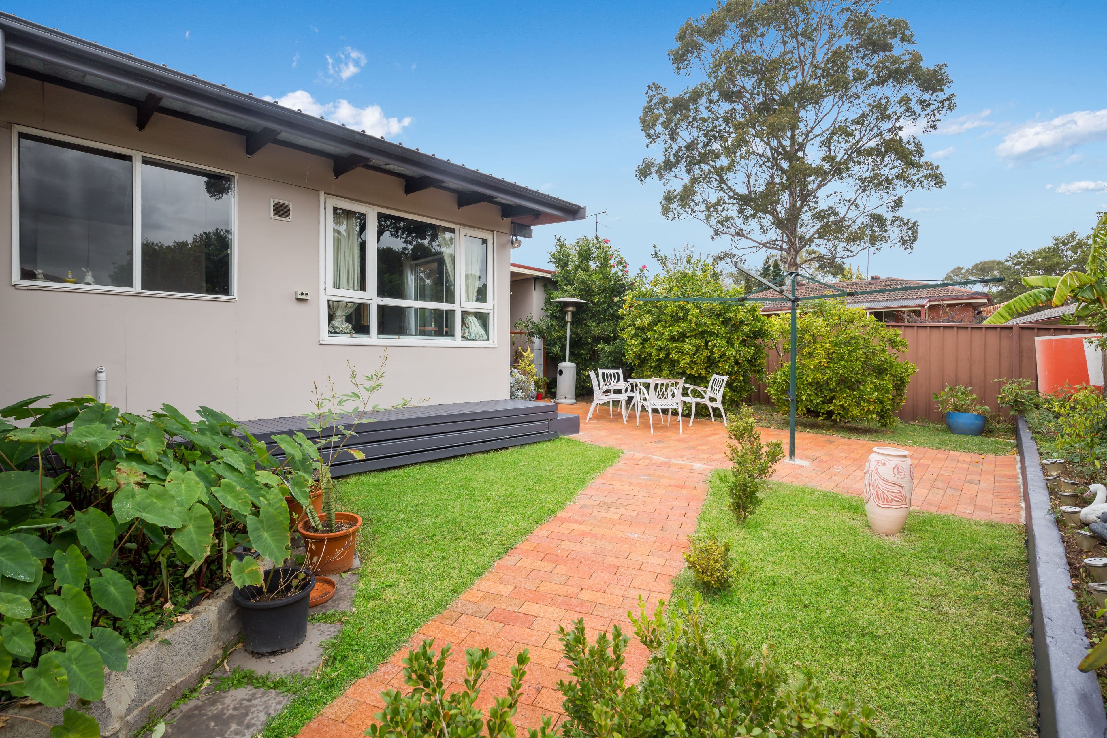 70 Gibbon Road, Winston Hills - Image 1