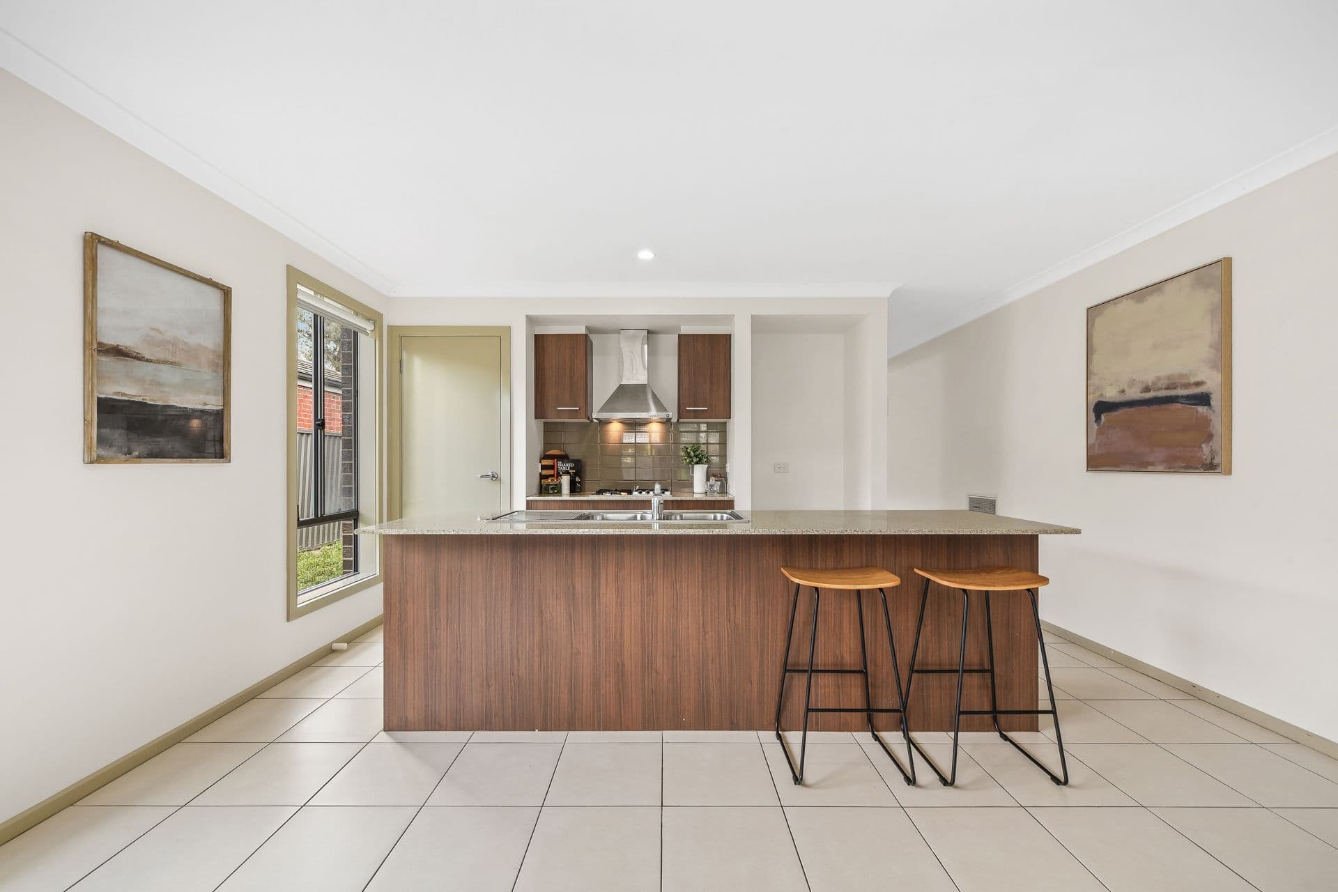 29 Morphetville Street, Clyde North VIC 3978, Clyde North - Thumbnail 5