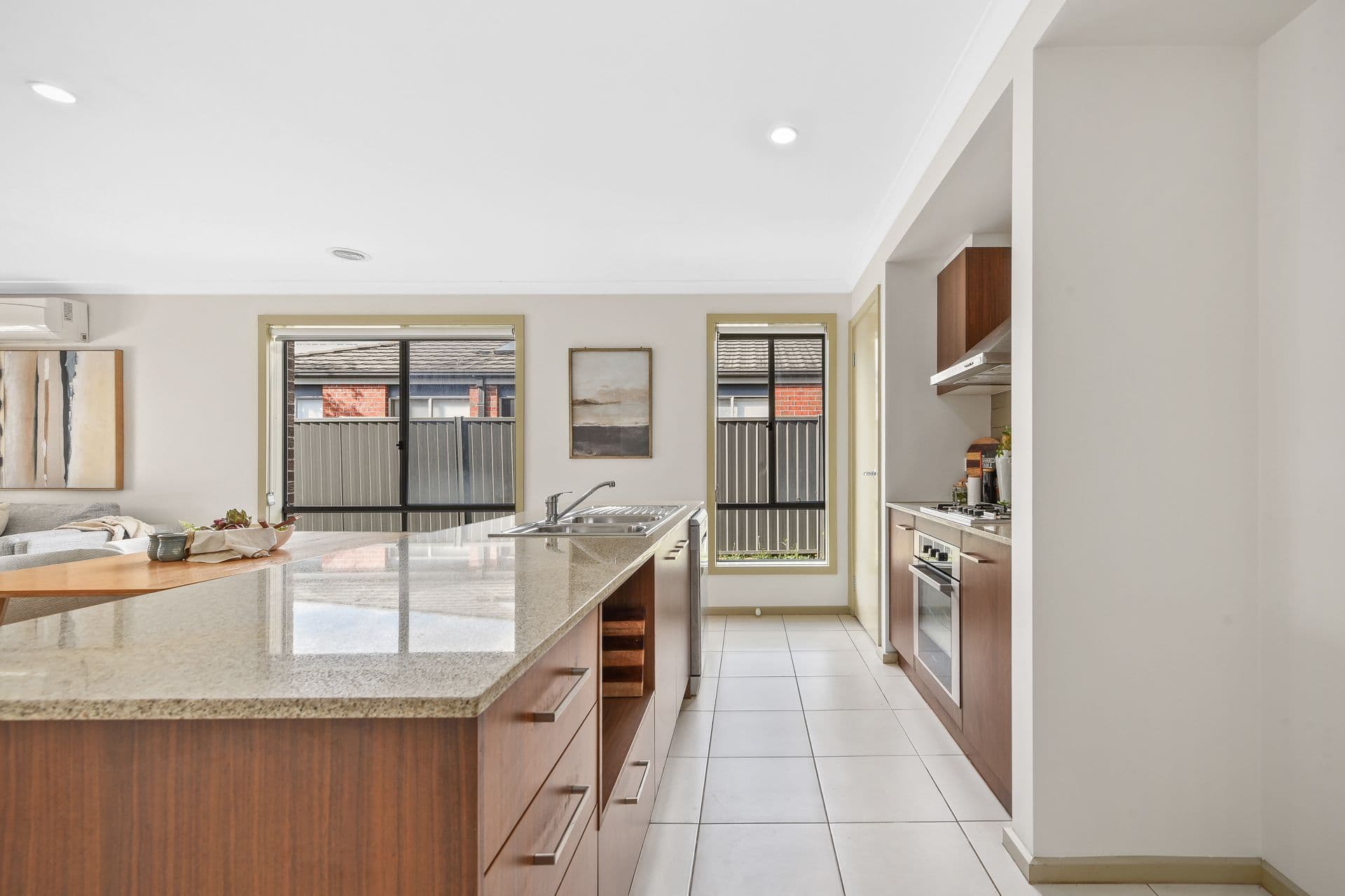 29 Morphetville Street, Clyde North VIC 3978, Clyde North - Thumbnail 6