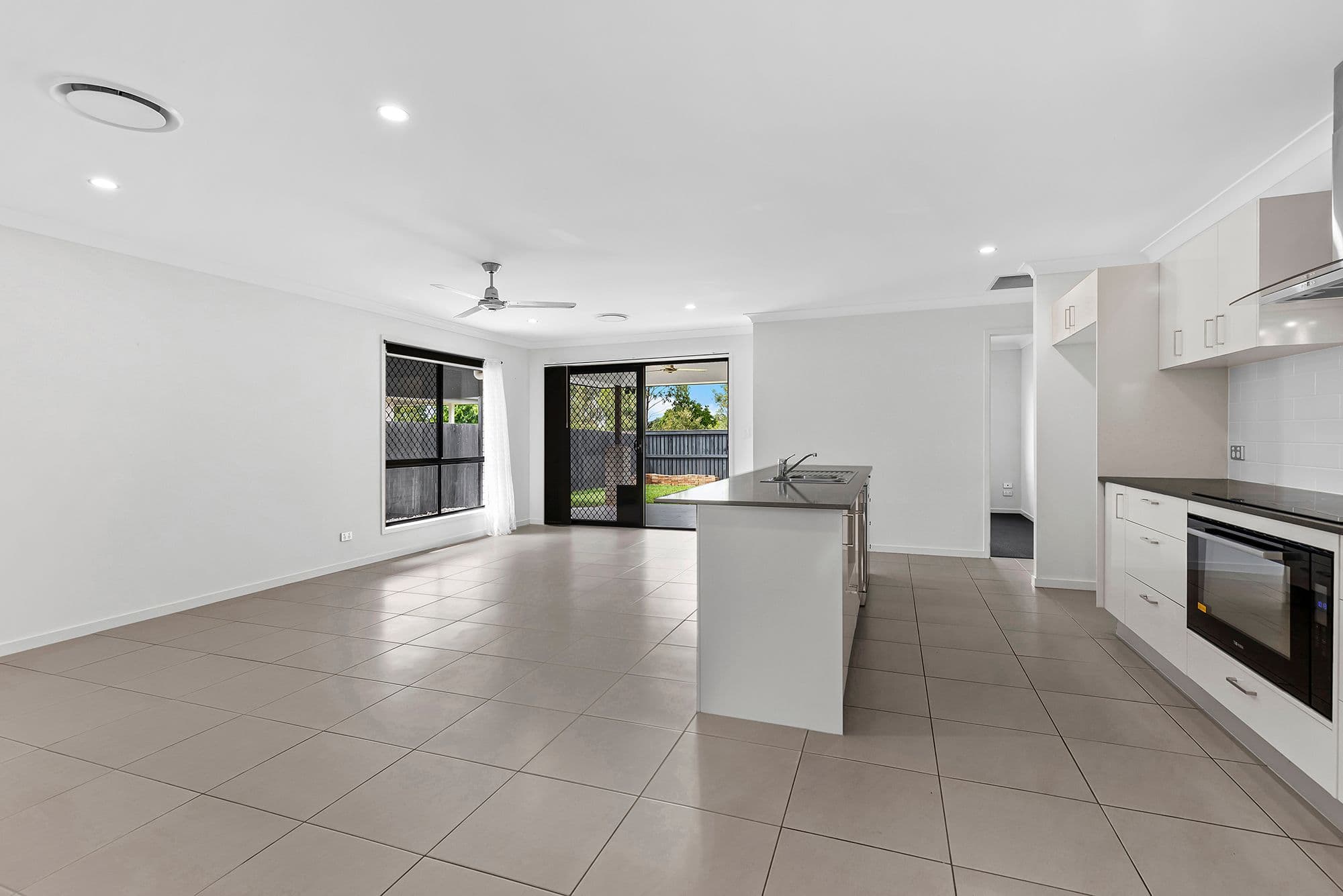 26 Berry Street, Caboolture South QLD 4510, Caboolture South - Thumbnail 6