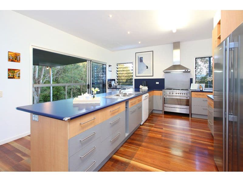 24 Vera Court, SAMFORD VALLEY QLD 4520, Samford Valley - Thumbnail 4