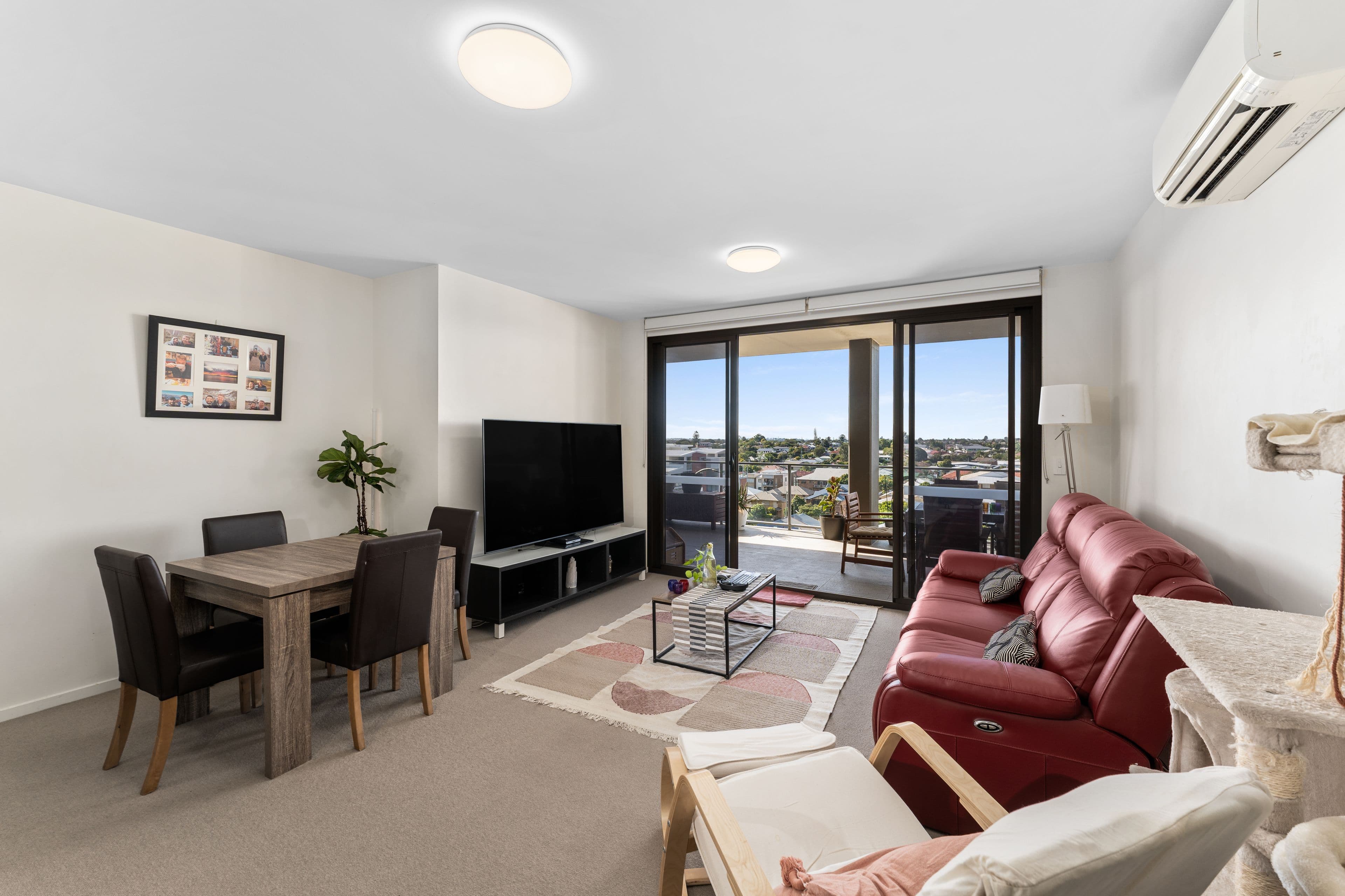 51 Excelsior Drive, Calderwood, Calderwood - Thumbnail 3
