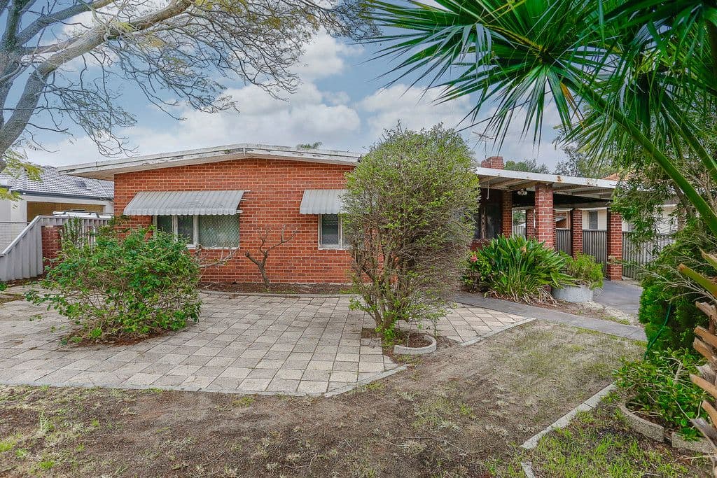 76 Kilmurray Way, Balga WA 6061, Balga - Thumbnail 2