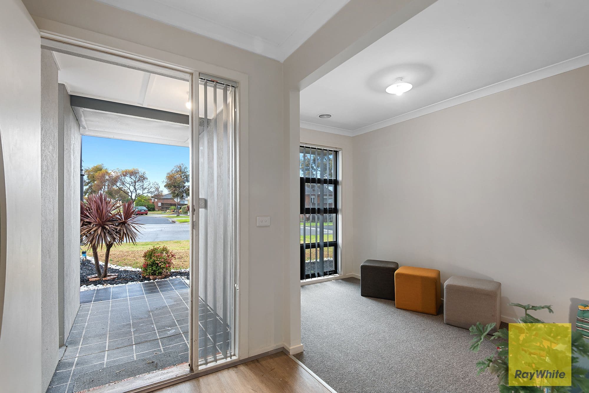 19 Giselle Grove, Tarneit VIC 3029, Tarneit - Thumbnail 2