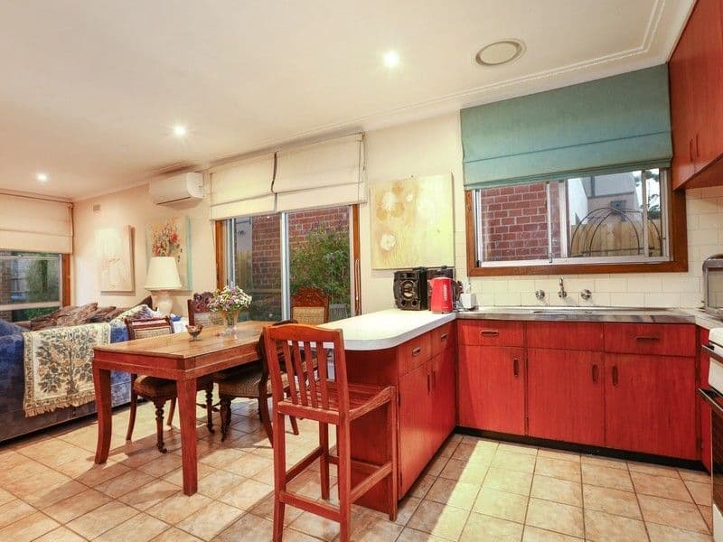 56 Venice Street, Mornington VIC 3931, Mornington - Thumbnail 2
