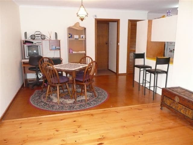 17 Radcliffe Grove, CHRISTIE DOWNS SA 5164, Christie Downs - Thumbnail 3