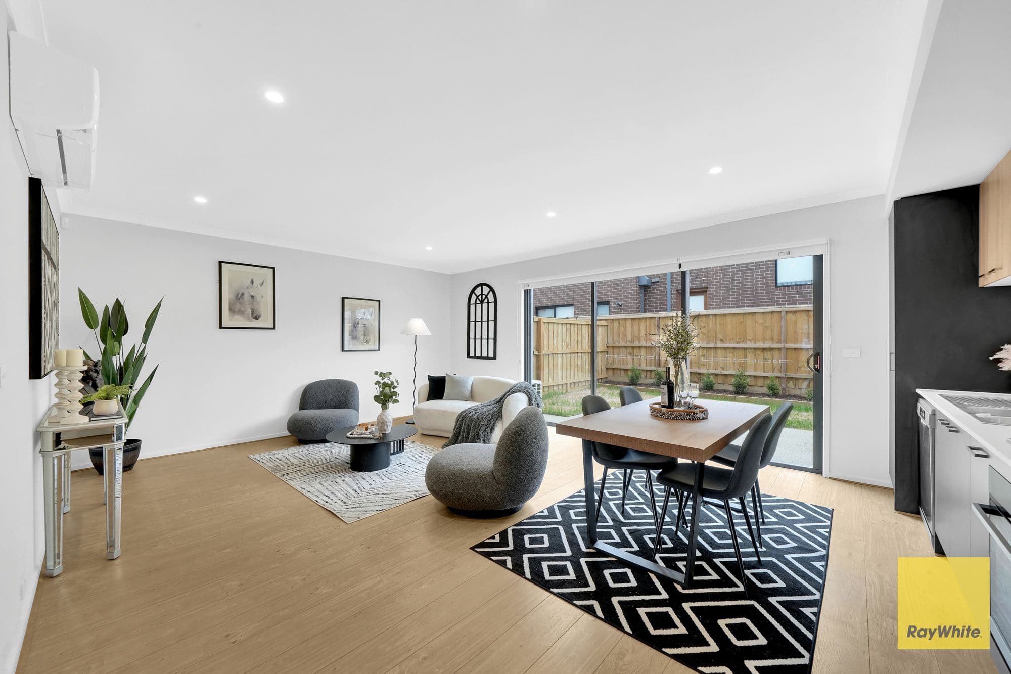 44 Hanoverian Street, AINTREE VIC 3336, Aintree - Thumbnail 4