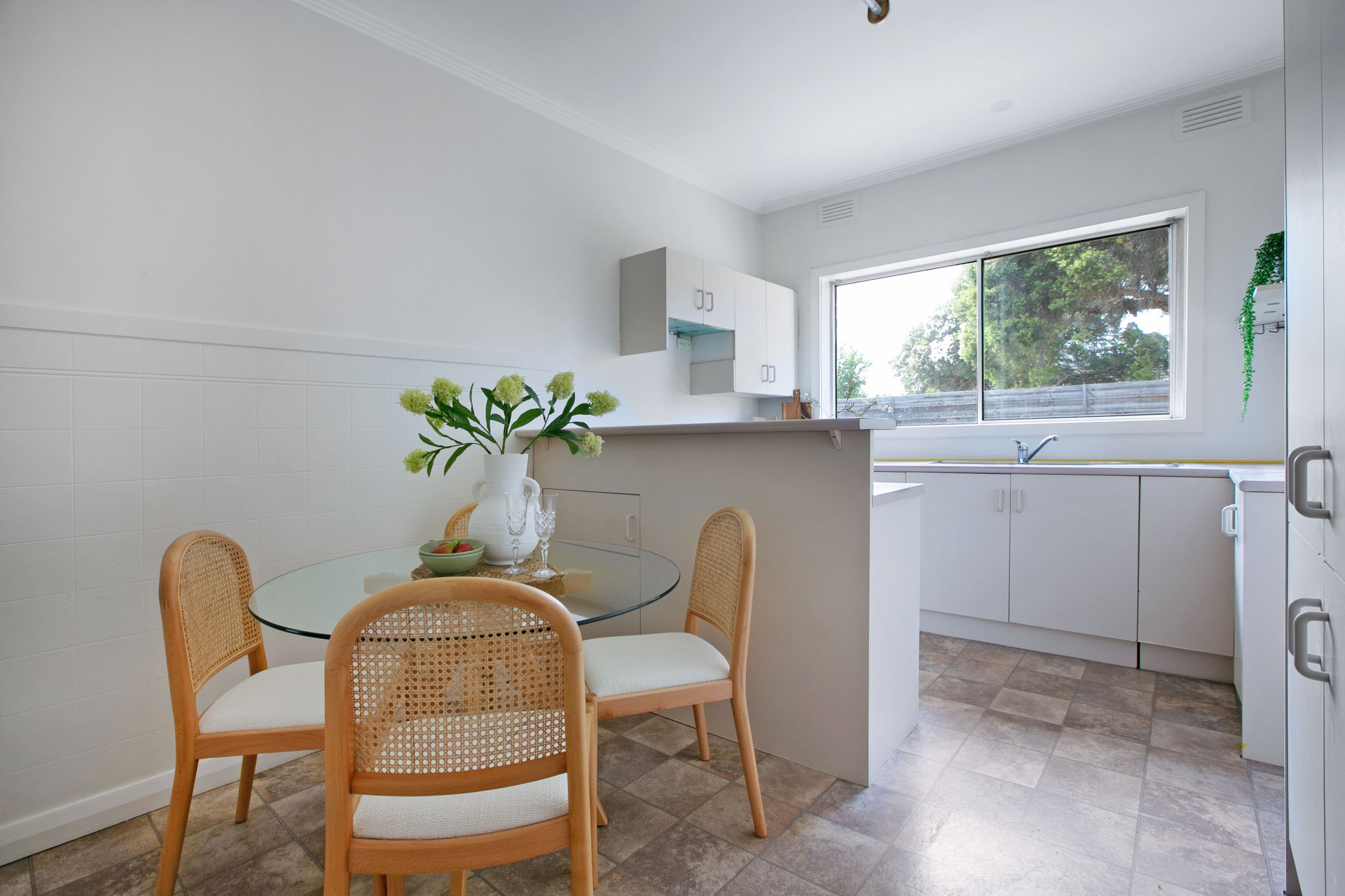 51 Allenby Avenue, Reservoir VIC 3073, Reservoir - Thumbnail 4