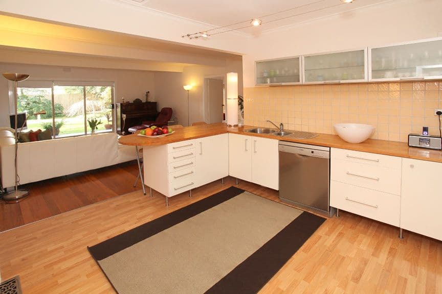 40 Muir Street, MOUNT WAVERLEY VIC 3149, Mount Waverley - Thumbnail 2