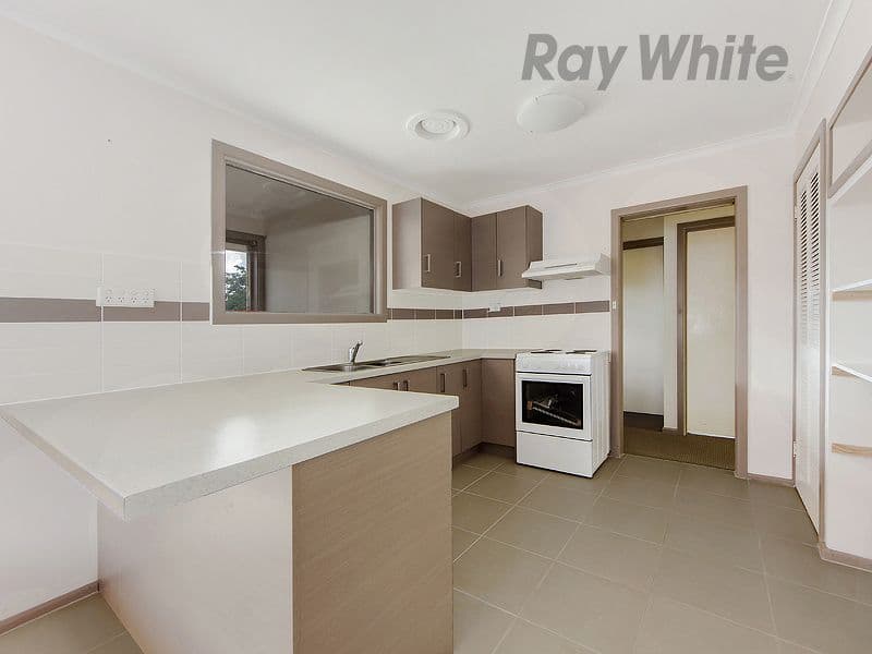 22 Swansea Parade, St Albans VIC 3021, St Albans - Thumbnail 3