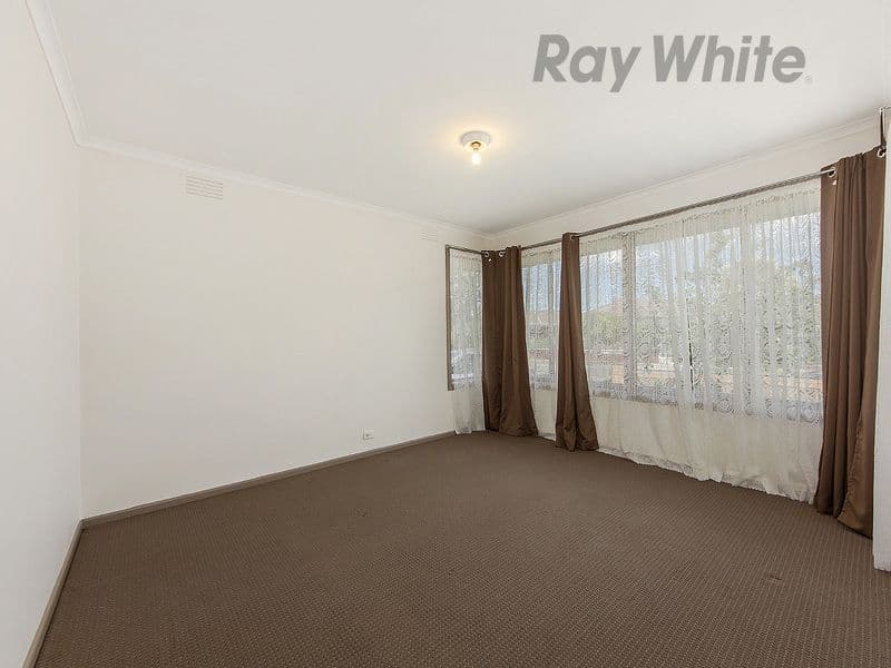 22 Swansea Parade, St Albans VIC 3021, St Albans - Thumbnail 5