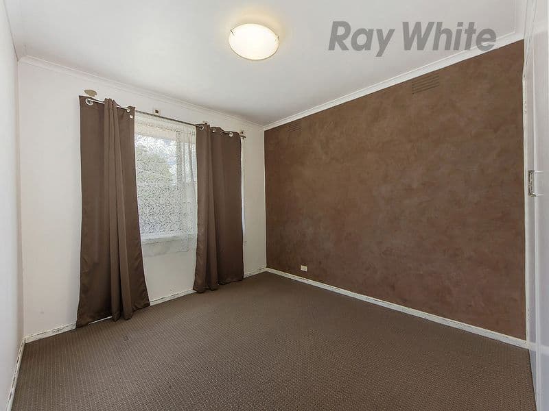 22 Swansea Parade, St Albans VIC 3021, St Albans - Thumbnail 6