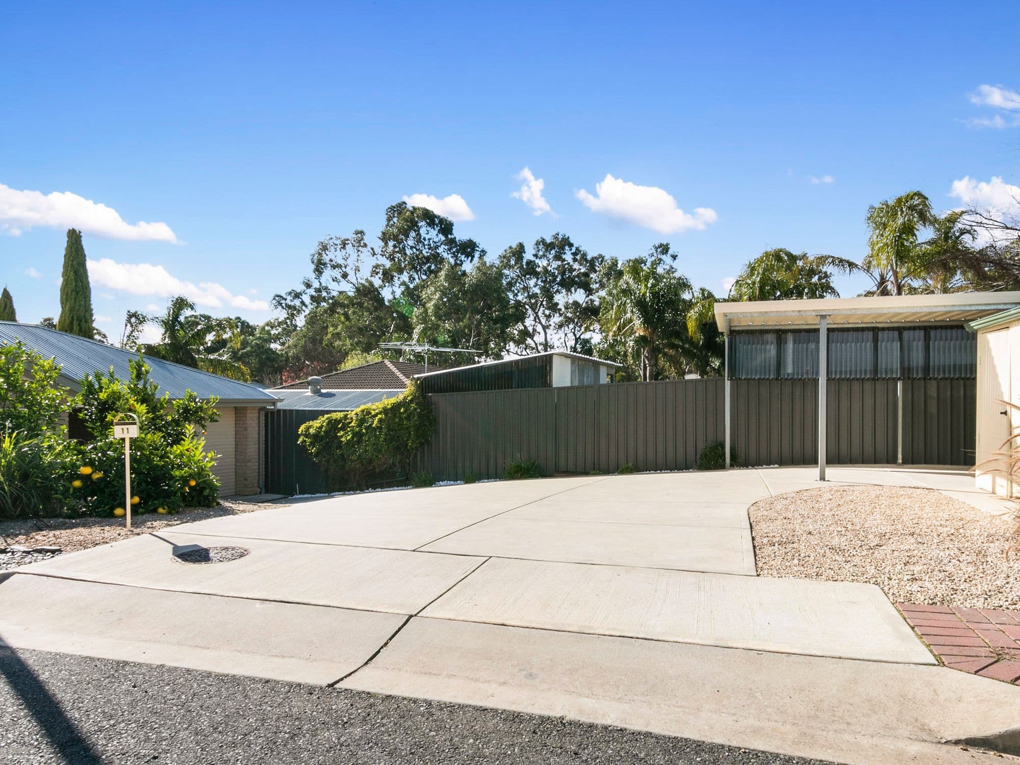 11 Maplewood Court, Flagstaff Hill SA 5159, Flagstaff Hill - Thumbnail 2