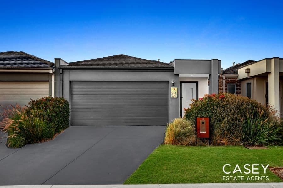 14 Woodright Circuit, Cranbourne - Image 1