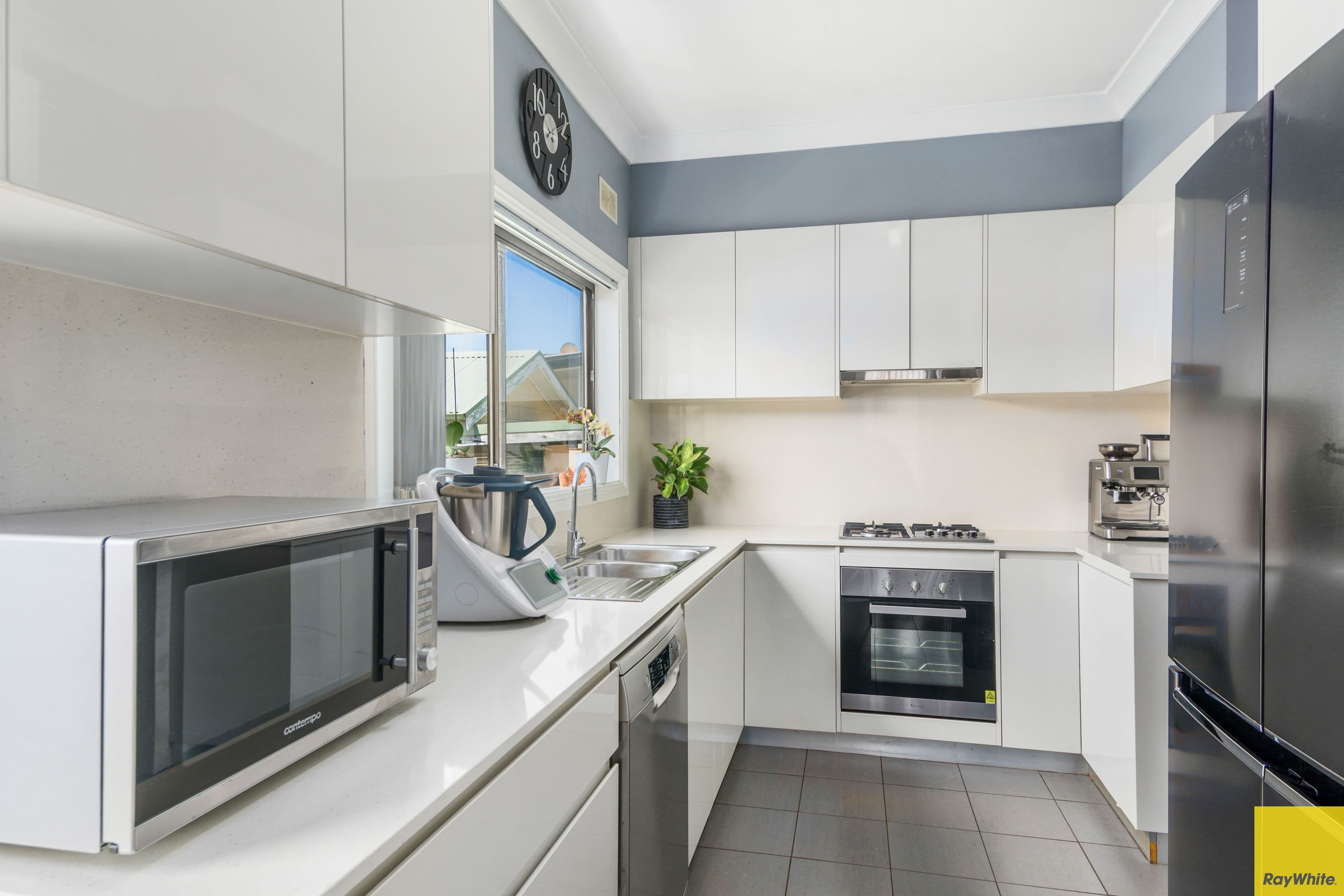 95 Blackman Parade, Unanderra NSW 2526, Unanderra - Thumbnail 3