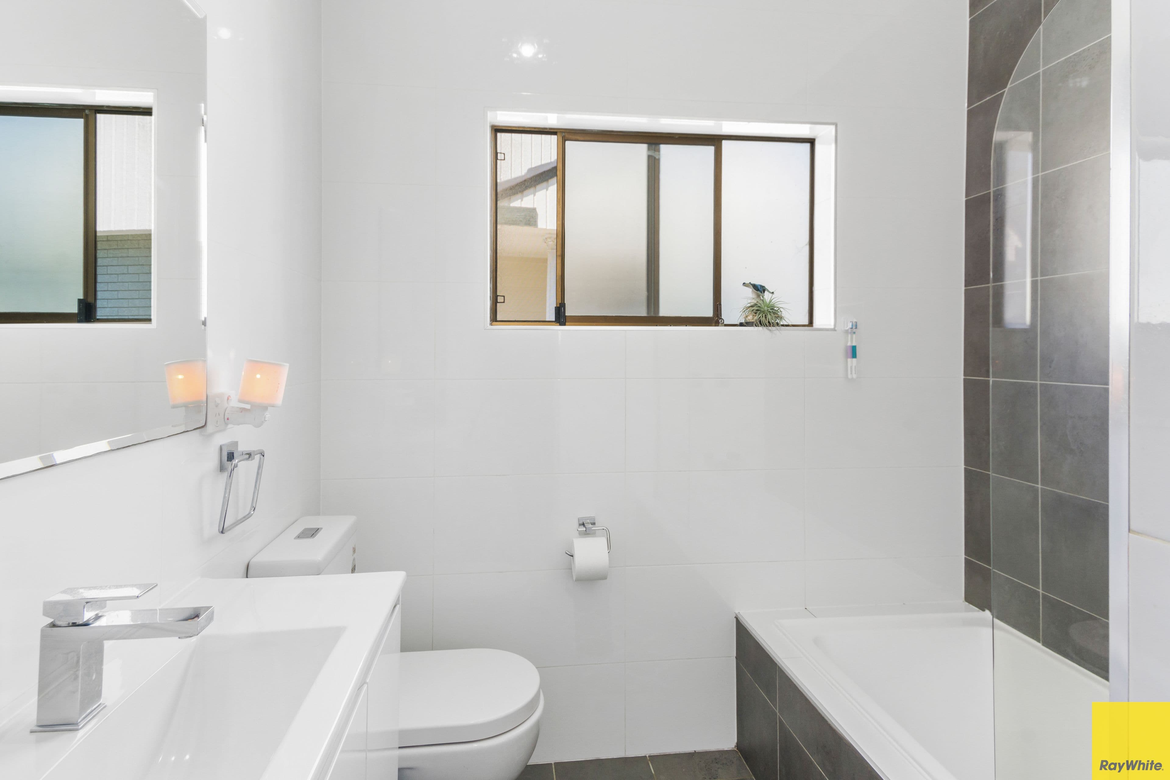 95 Blackman Parade, Unanderra NSW 2526, Unanderra - Thumbnail 4