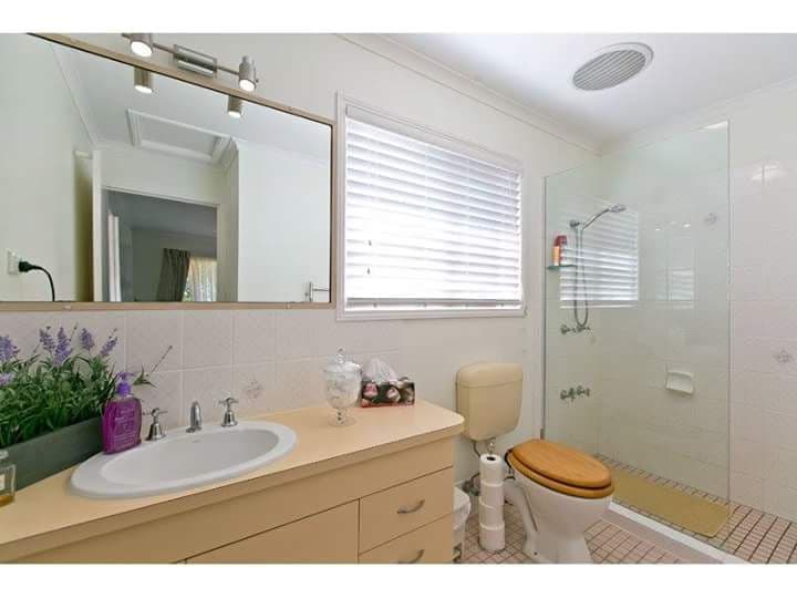 20 Colburn Avenue, Victoria Point QLD 4165, Victoria Point - Thumbnail 5