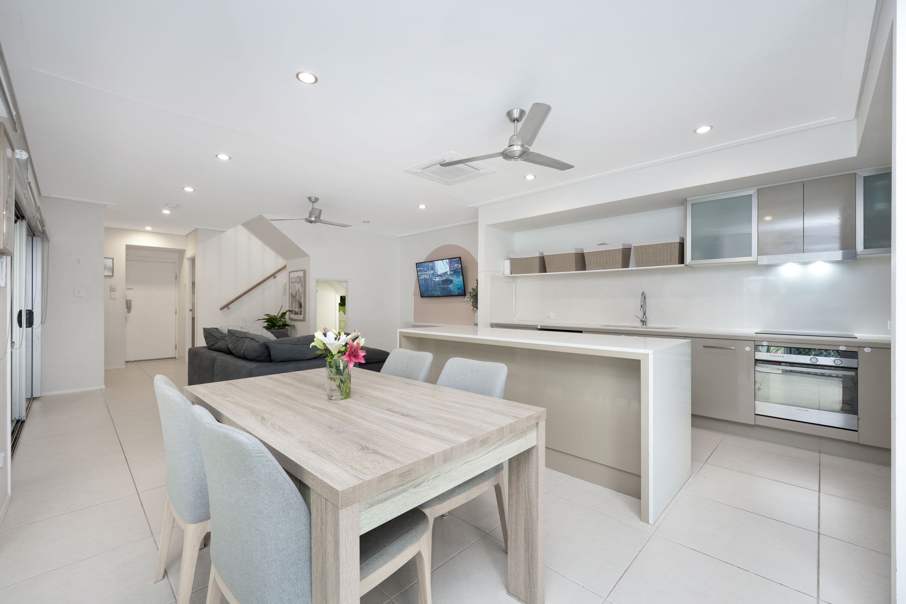 7 Covey Court, Burdell QLD 4818, Burdell - Thumbnail 2
