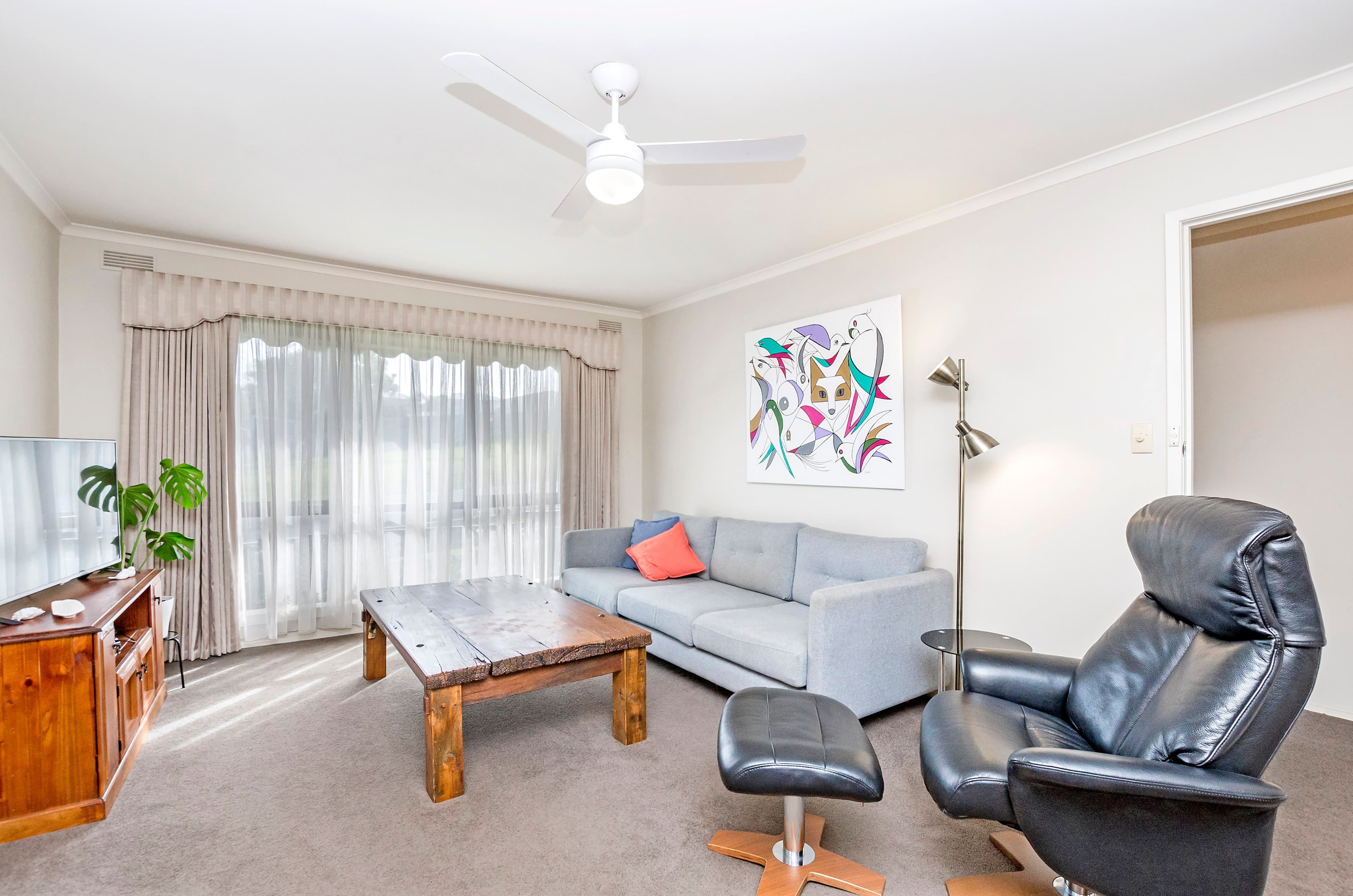 87 McMeekin Road, Warrnambool VIC 3280, Warrnambool - Thumbnail 2