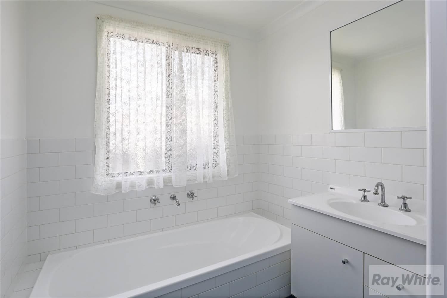 1 Blande Court, LARA VIC 3212, Lara - Thumbnail 5