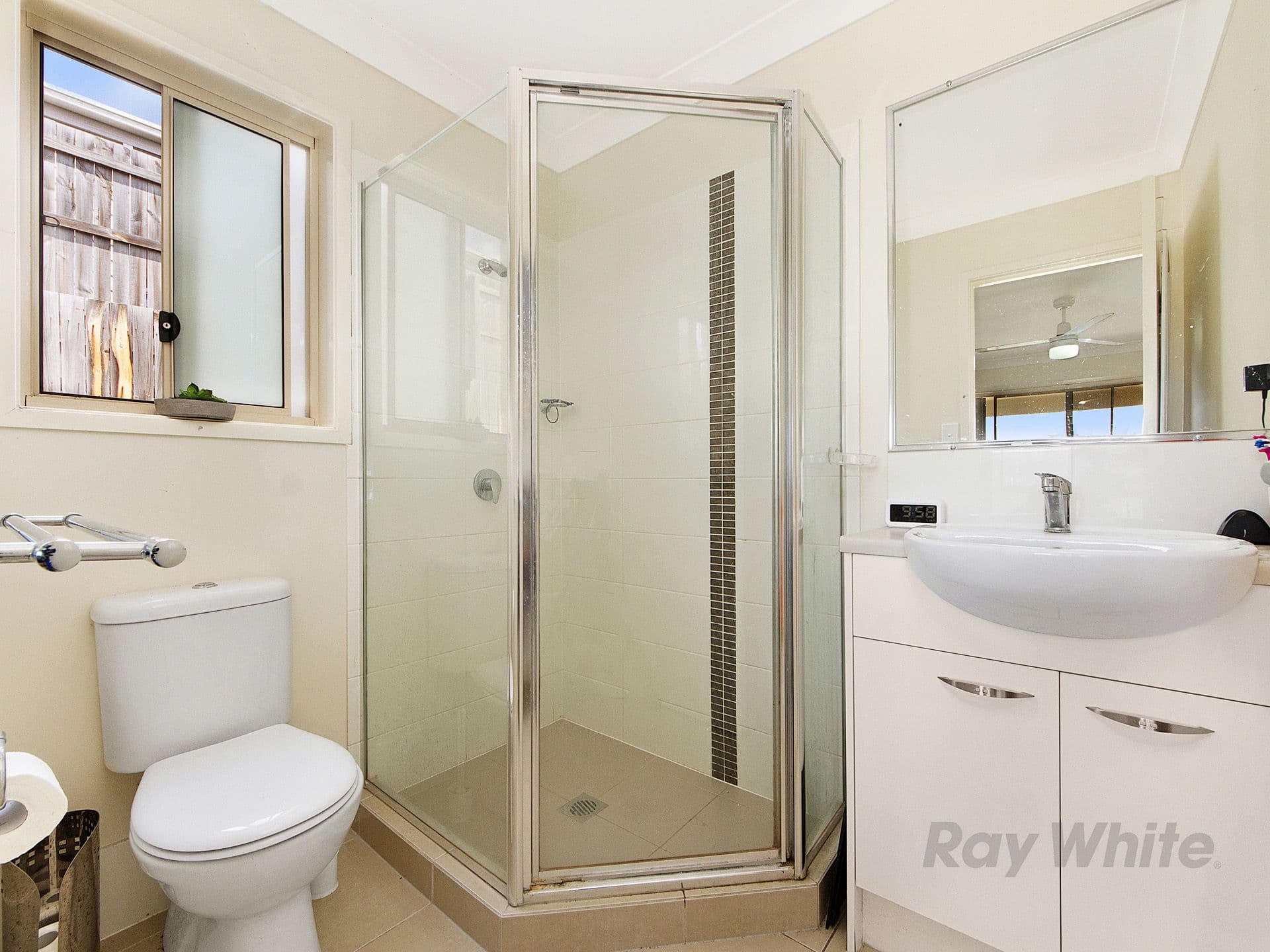 33 Milly Circuit, Ormeau QLD 4208, Ormeau - Thumbnail 7