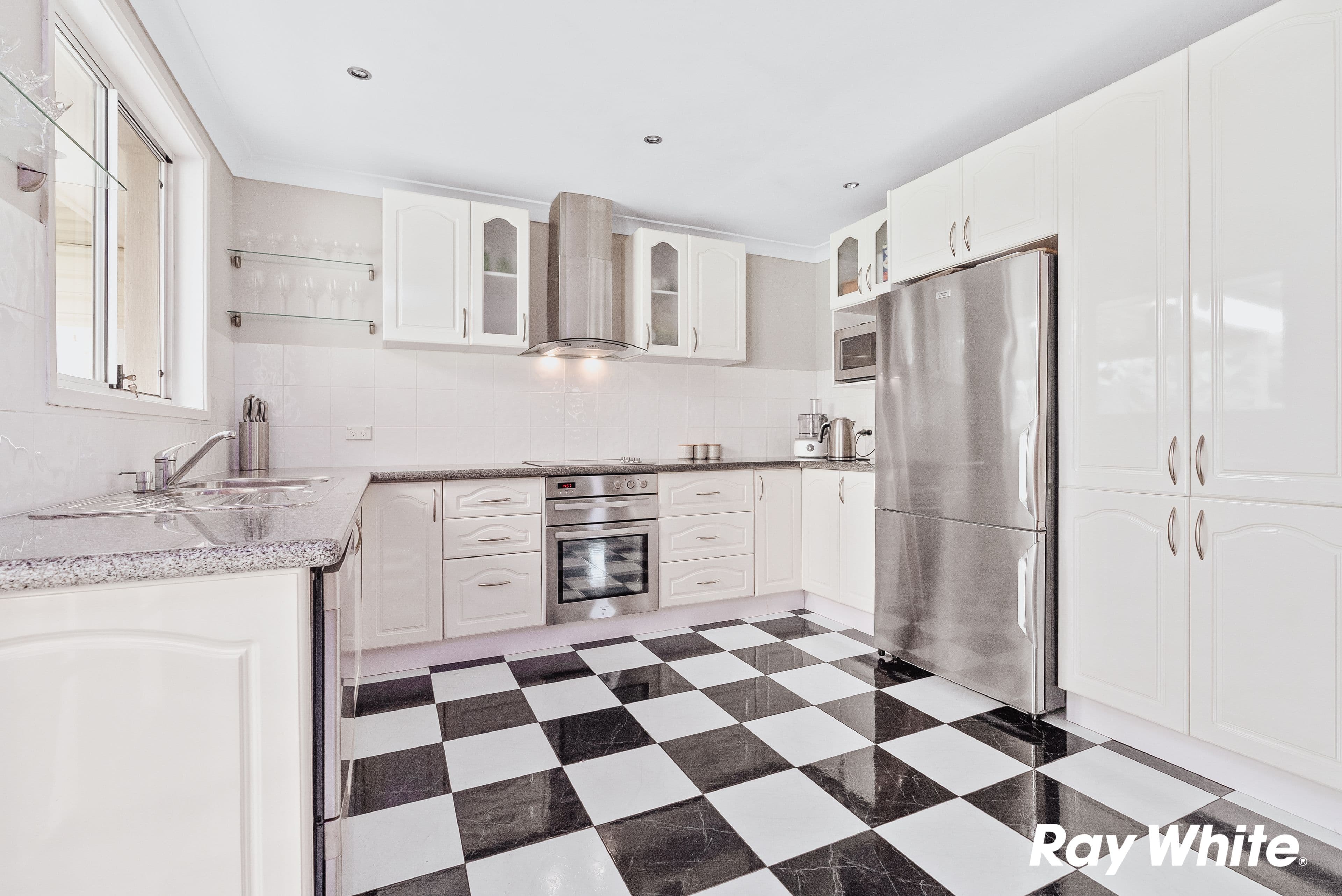 7 Pagoda Crescent, Quakers Hill NSW 2763, Quakers Hill - Thumbnail 2