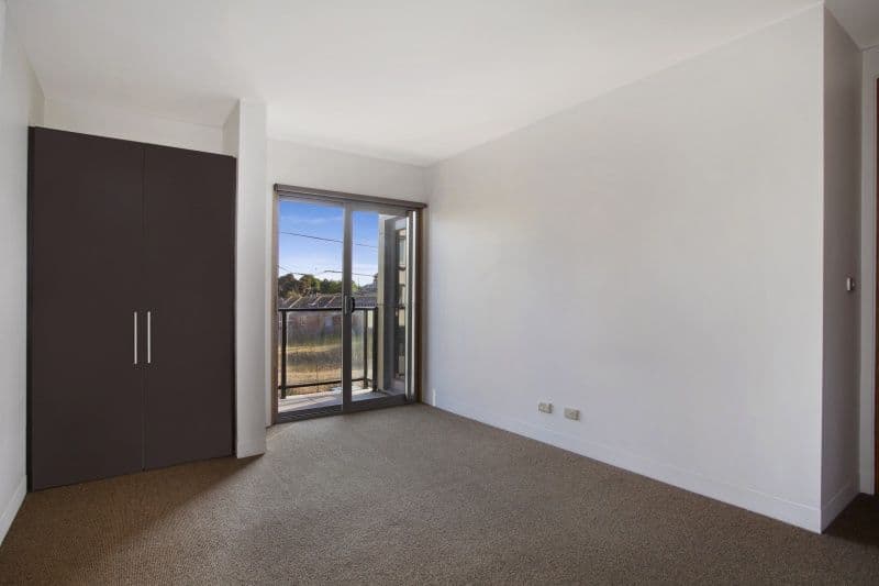 250 Charman Road, CHELTENHAM VIC 3192, Cheltenham - Thumbnail 3
