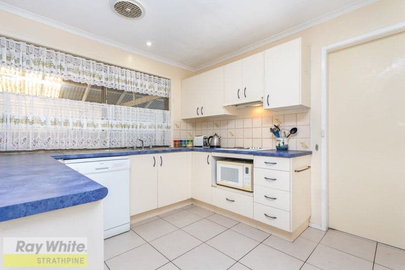 24 Macquarie Drive, Petrie QLD 4502, Petrie - Thumbnail 4