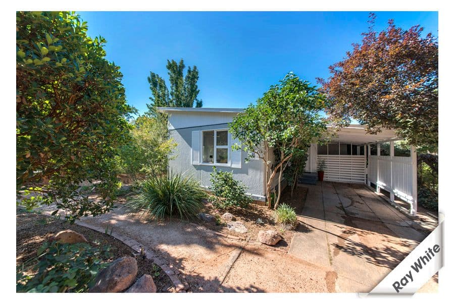 45 Caley Crescent, NARRABUNDAH ACT 2604, Narrabundah - Thumbnail 2