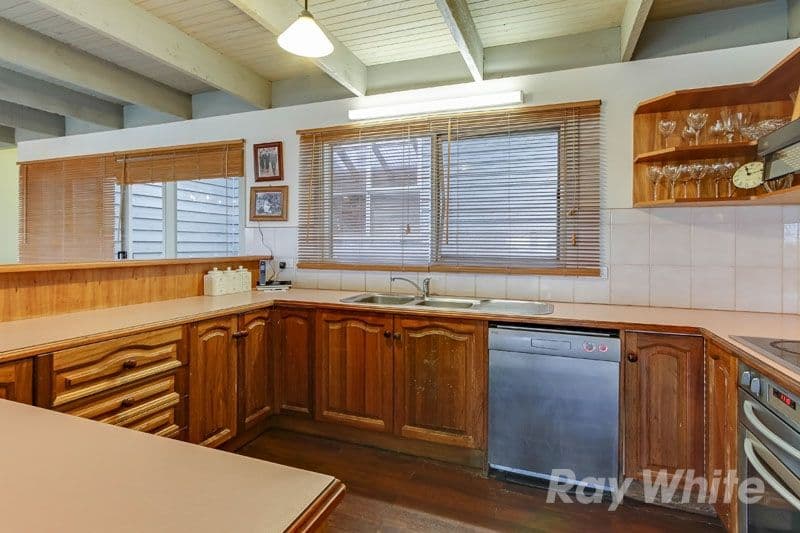 36 Walbundry Avenue, FERNTREE GULLY VIC 3156, Ferntree Gully - Thumbnail 4