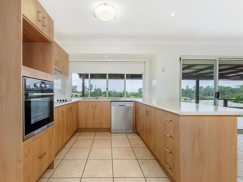 35 Rix Drive, Upper Coomera QLD 4209, Upper Coomera - Thumbnail 6