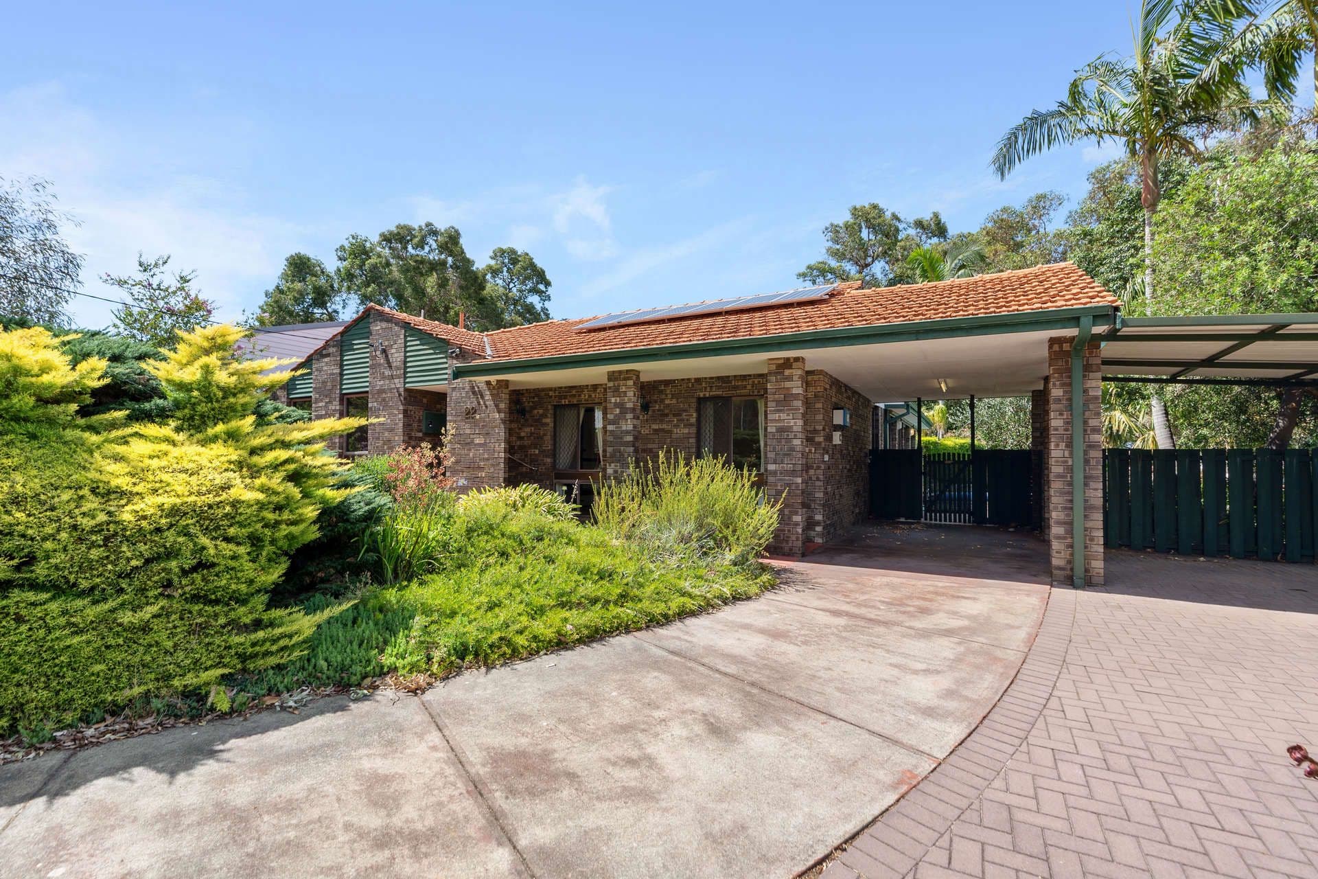 22 Gunbar Way, Kalamunda WA 6076, Kalamunda - Image 1