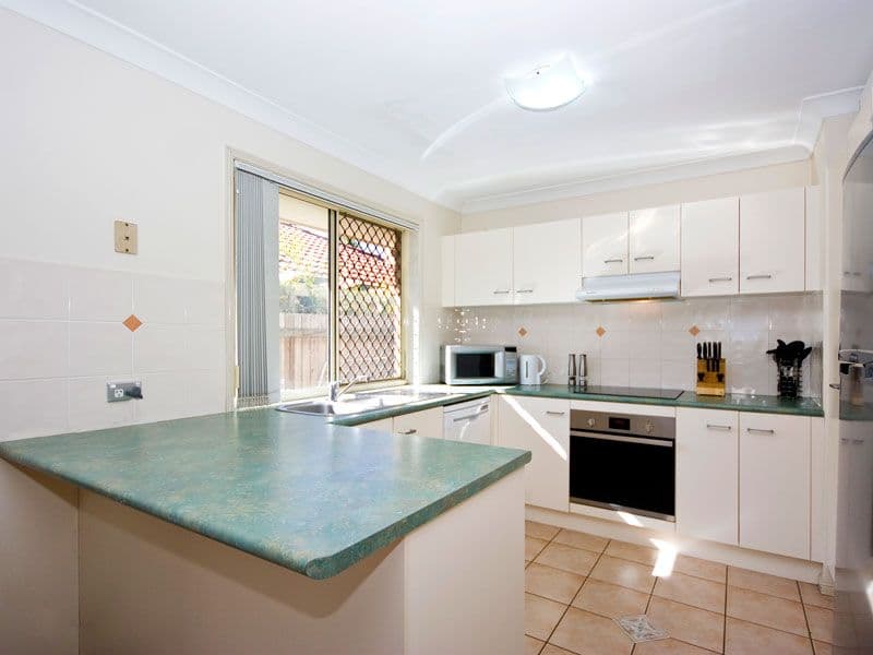 23 Columbus Place, FOREST LAKE QLD 4078, Forest Lake - Thumbnail 2