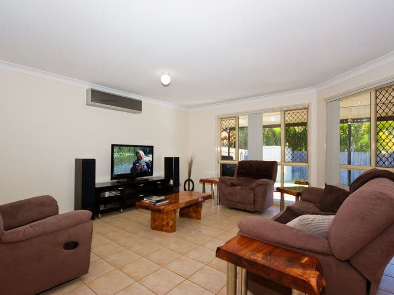 23 Columbus Place, FOREST LAKE QLD 4078, Forest Lake - Thumbnail 3