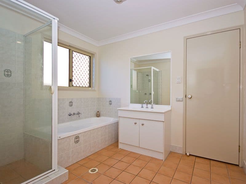 23 Columbus Place, FOREST LAKE QLD 4078, Forest Lake - Thumbnail 6