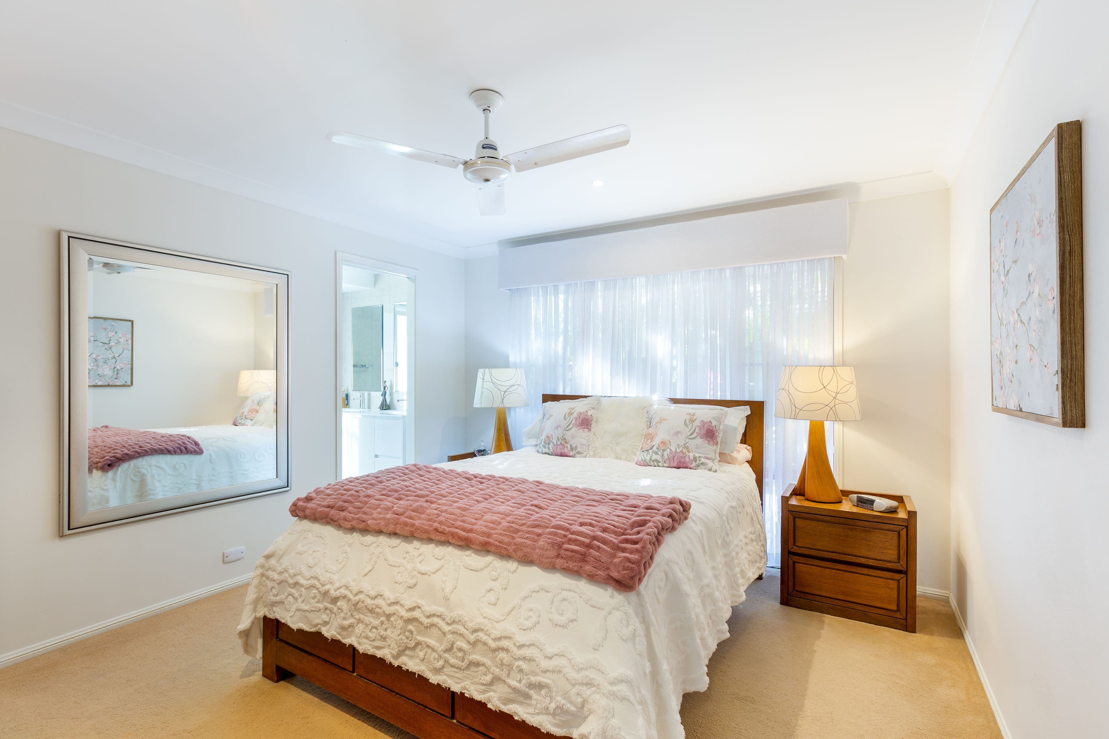 10 Lakeshore Drive, Helensvale QLD 4212, Helensvale - Thumbnail 3