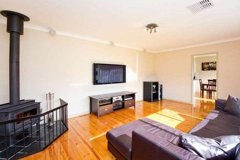 17 Elaine Avenue, SEATON SA 5023, Seaton - Thumbnail 2