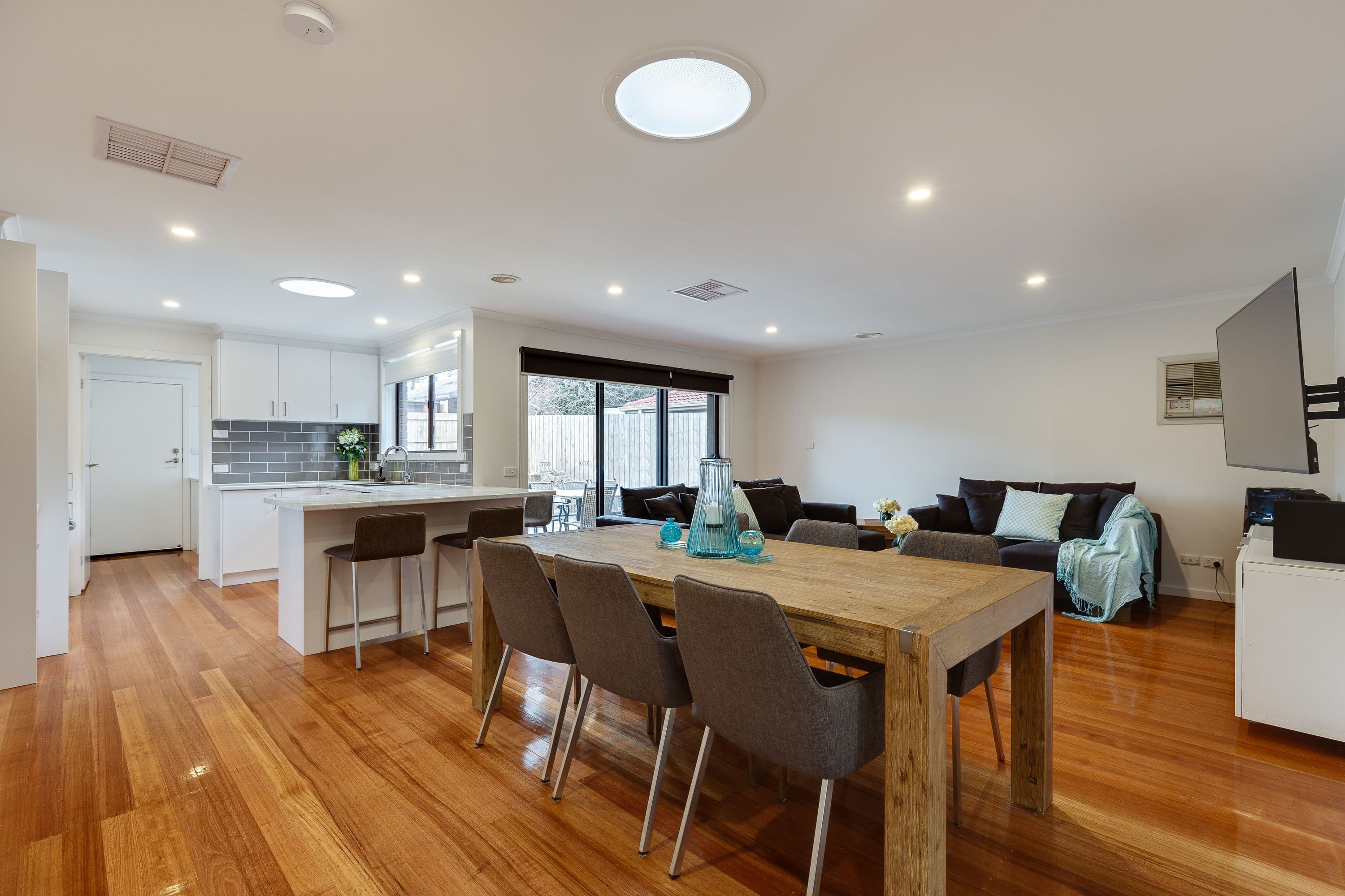 258 Childs Road, Mill Park VIC 3082, Mill Park - Thumbnail 3
