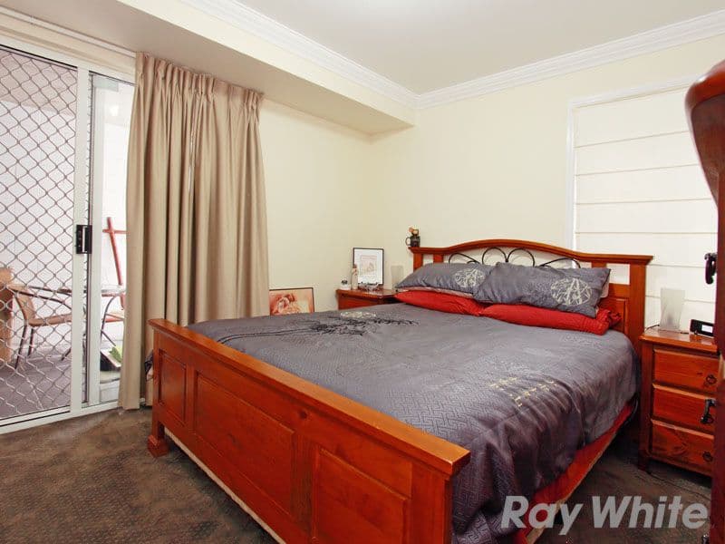 11 Lorne Street, ALDERLEY QLD 4051, Alderley - Thumbnail 8