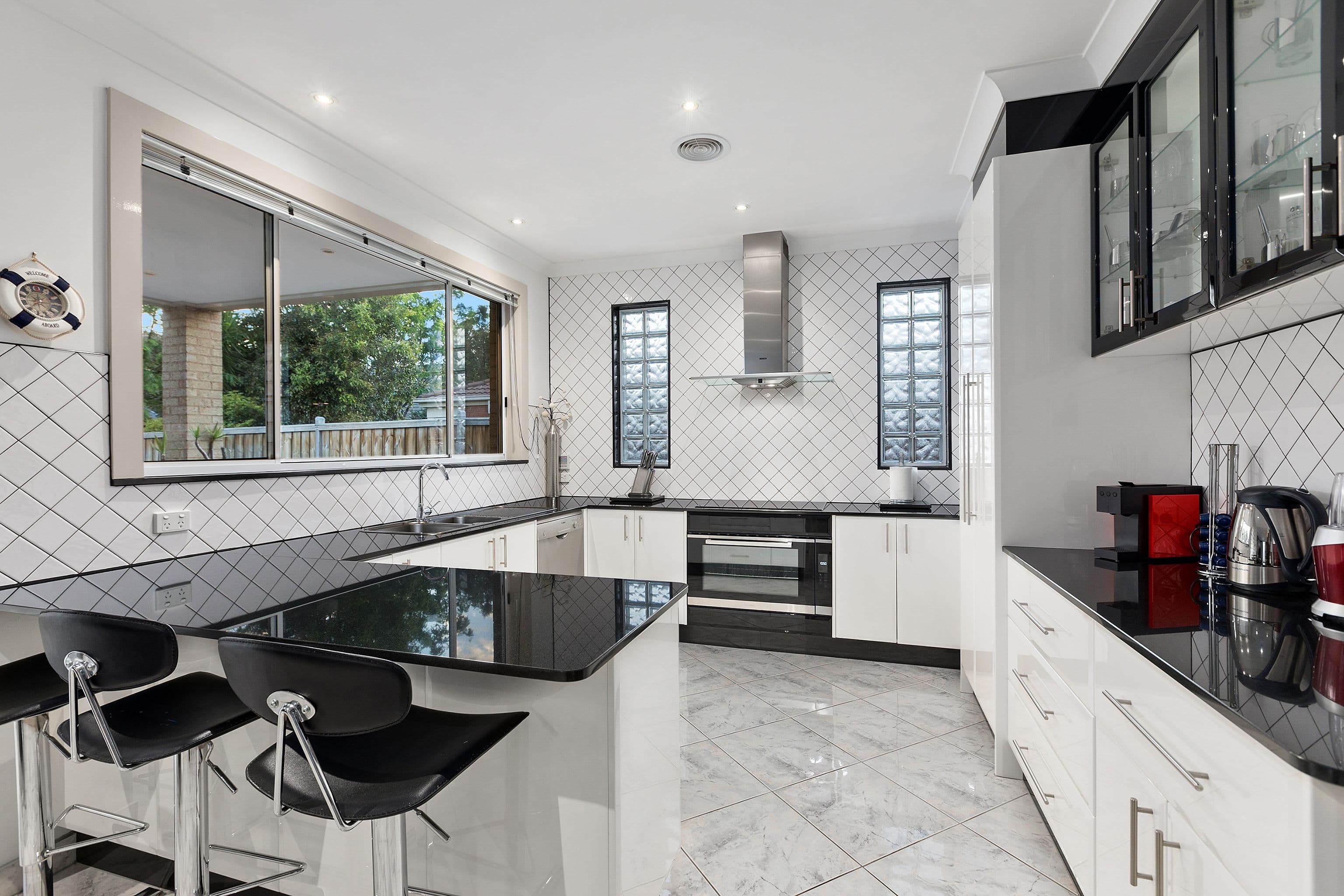 8 Carpentaria Court, Aspendale Gardens VIC 3195, Aspendale Gardens - Thumbnail 3