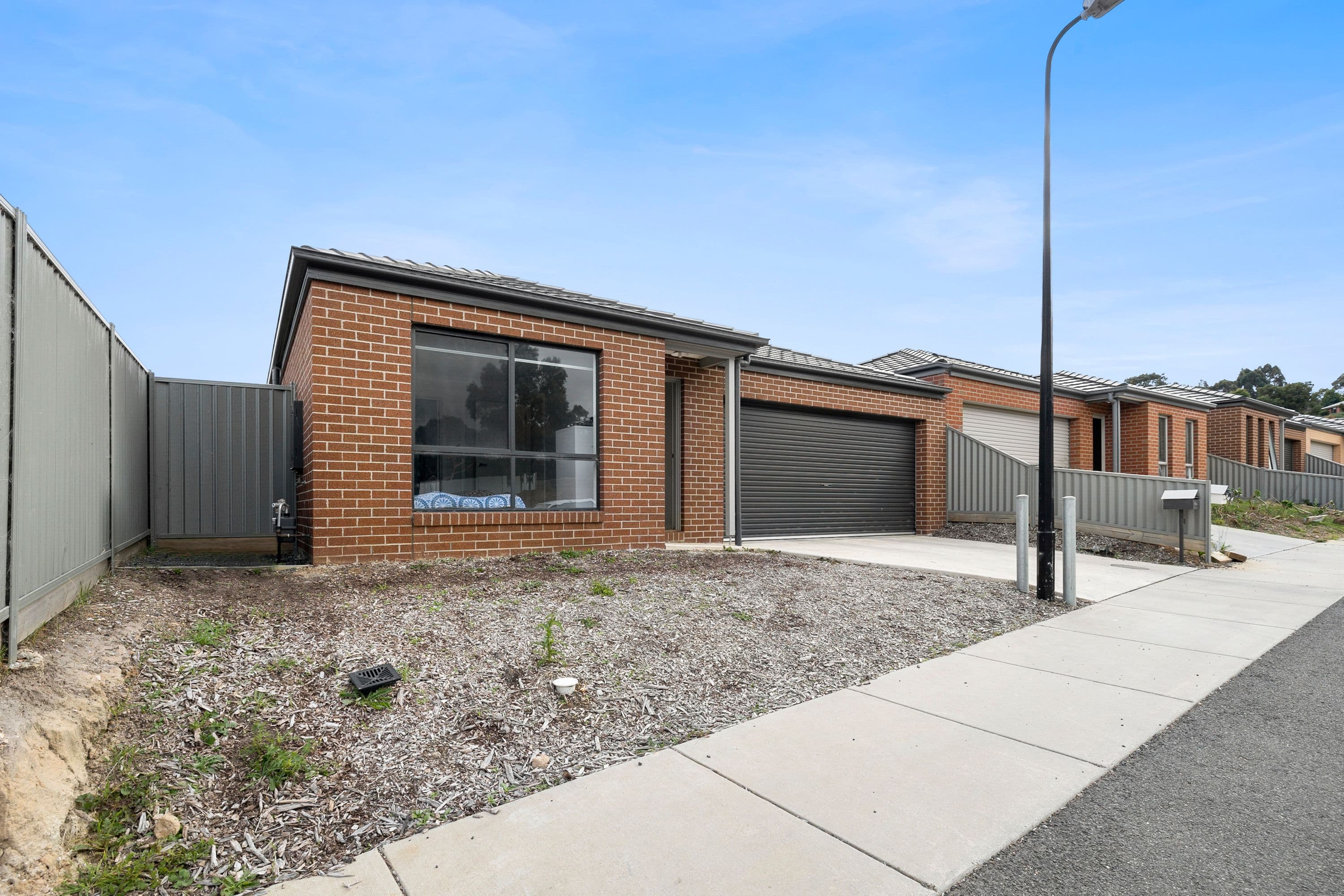 1 Veronica Place, Mount Pleasant VIC 3350, Mount Pleasant - Thumbnail 2